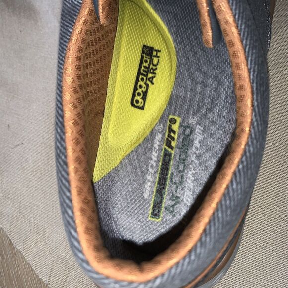 NWOB SKECHERS CLASSIC FIT AIR COOLED MEMORY FOAM SNEAKERS Shoes Sz10 Blue grey main image 5